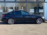 BMWを熟知したメカニックによる、360度の納車前点検。ドイツ本国と同様の教育・訓練を受けたメカニックが徹底的に点検、整備した後にお客様にお引渡しします。