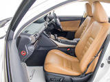★快適エアシート&シートヒーターを装備しています!高級車ならではの装備です!シートが暖まる機能!シートから冷風が出る機能!どちらも付いています!!寒い冬も、暑い夏も快適にご乗車頂けますよ!!
