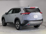 【ワイド保証】日産販売店の中古車には、無料で保証が付いています。走行距離無制限で、無料保証期間は1年間から。品質に自信があるから実現した、日産ならではの保証です。