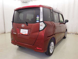 コンパクトカーは荷物も積めて小回りもききます!街乗りには便利なお車です!
