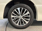 タイヤサイズは195/60R16です♪