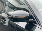 時を経ても深い魅力を放ち続けるBMW。より快適にお乗り頂くためにサポートプログラムをご用意しております。※認定中古車保証は登録日より最長4年間まで延長が可能です。(