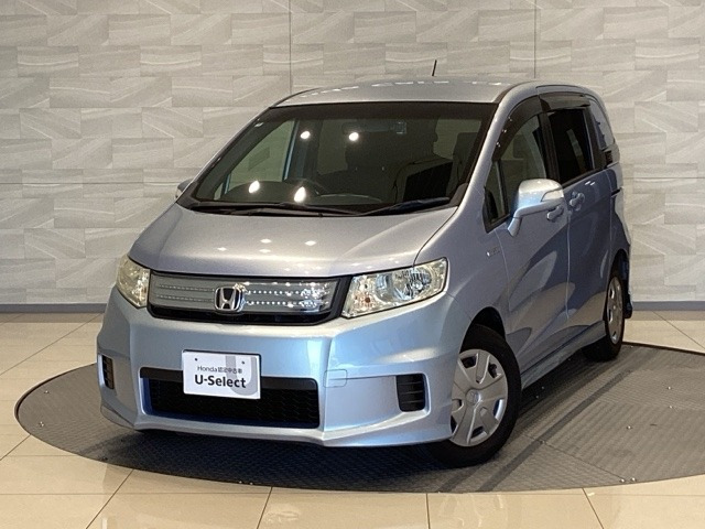 ホンダ フリードスパイクハイブリッド 