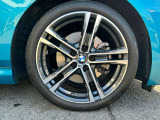 自動車保険も純正のクオリティを。BMWの正規ディーラーのみが取り扱い可能な、BMW専用自動車保険。専任のスタッフが皆様のカーライフを24時間365日サポート致します。