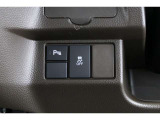 【横滑り防止装置】ドライバーの安全運転をアシストしてくれる装備が充実しています☆ドライバーの不安を安心へと変えてくれますね。