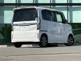 店舗にて現車の確認もいただけますので、お電話で在庫のご確認の上是非ご来店くださいませ。