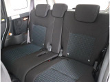 車内の除菌、抗菌を行う銅イオン光触媒コーティングも取扱っております!!消臭効果もあり、多少のタバコ臭やペット臭などにも対応!!光触媒による抗菌効果でウイルスや菌等にも効果が確認されております!!