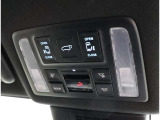 両側電動スライドドアをボタンで開閉できます!
