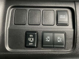 運転席スイッチ部 人気装備の両側オートスライドドア付きで、とっても便利です!!