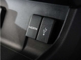 12V電源ソケット、USB接続端子!使いやすい場所に!装備が充実しています♪