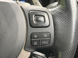 【プリクラッシュセーフティ】前方の車両等を検知し、衝突しそうな時は警報で注意を促し、ブレーキを踏む力をサポート。ブレーキを踏めなかった場合は衝突被害軽減ブレーキが作動、衝突回避をサポートします。