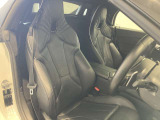 ブラックヴァーネスカレザーシート HarmanKardon アクティブクルーズコントロール 19インチアルミホイール シートヒーター 禁煙 BMW正規認定中古車/全国正規ディーラー保証付2年走行距離無制限