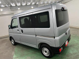 汚れキズの目立たないシルバーボディ! これは長く乗れそうな一台が入荷しましたぞ、見ていきましょうっ