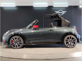 【MINI認定中古車】MINIのご購入はぜひMINI正規ディーラーで!メーカー基準の納車前点検整備を全車実施。規定整備を実施された車両にのみ付帯出来る全国保証。