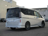 セレナ 2.0 ハイウェイスターV 4WD 