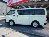 信頼と安心のアップルです。当店で買取をした車を厳選して並べさせて頂いております!下取りのご相談もお気軽に御相談ください!御不明な点・ご質問はお店までご連絡を下さい。無料電話 0078-6003-118510 です。
