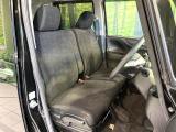 運転席シート廻りは使用感も少なく、良好な状態となっています。前オーナー様が丁寧に使っていたことがよくわかりますね。