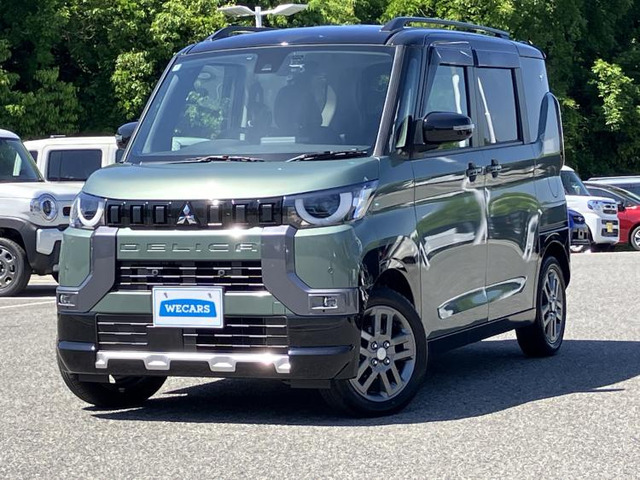 デリカミニ G プレミアム 4WD 