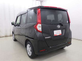 コンパクトカーは荷物も積めて小回りもききます!街乗りには便利なお車です!