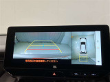 全周囲カメラ付きで車庫入れも安心ですね。