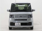 ◆両側電動スライドドア◆狭い駐車場でも乗り降りが楽々♪お子様が隣の車にドアを当ててしまう心配もございません!小さなお子様連れの方もこれで安心。