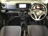 広々とした視界で運転も快適。勿論、安心、安全なSRSエアバックシステム運転席&助手席付