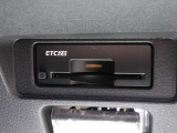 ETC2.0載器!高速道路の利用がますます快適になりますね!ICの出入り情報だけでなく、経路情報の把握が可能。また一時退出した場合でも2時間以内に再進入した場合には 高速を降りずに利用した料金のままです。