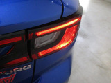 SUBARUのアイデンティティー、コの字型LEDテールランプ!