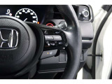 Hondaセンシングの機能のひとつ、アダプティブクルーズコントロール付!アクセルから足を離しても設定したスピードと前車との車間を保ち走行してくれます!車線維持もアシスト☆高速道路で疲労軽減ですね☆