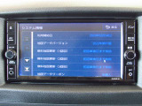 純正メモリーナビ(MJ320D-W) CD・DVD再生  CD録音可 フルセグTV Bluetooth対応★携帯電話にダウンロードした音楽が車内でも楽しめます。ハンズフリー通話も可能です !