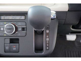 CVT(無段変速機)を採用しています!走行シーンにマッチした変速比で快適ドライブが出来ます♪