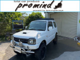 23型ジムニー、リフトアップ仕様の5速マニュアル車入荷しました。カスタム箇所の多い車両となっております。