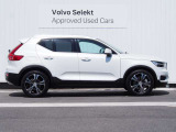 都市を駆け巡る本物のSUVとして、XC40は開発されました。スカンジナビアの独創性と都会的な雰囲気を身にまとった、都市で生活するあなたのために作られた一台です。