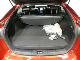広々としたラゲージスペースを備えています。大きなものや長さのある荷物もしっかりと積み込めます。