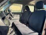 車両入庫時には外装磨きと内装クリーニングを実施しております。納車前にも実施いたしますので、綺麗に快適にお乗りいただけます。