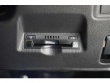【ETC】 ETCを装備していれば、暑い日や寒い日、雨の日も窓を開ける必要がないので快適ドライブが楽しめます。