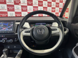 ナビBカメラETCフルセグBluetooth接続USB接続追突軽減ブレーキ電子パーキングオートブレーキホールドサイドカーテンエアバッグシートヒーターLEDヘッドライトオートライトスマートキー