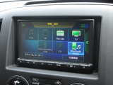 ナビゲーションは純正メモリーナビ(MJ-119DA)を装着しております。AM、FM、CD、Bluetooth、フルセグTVがご使用いただけます。初めて訪れた場所でも安心ですね!