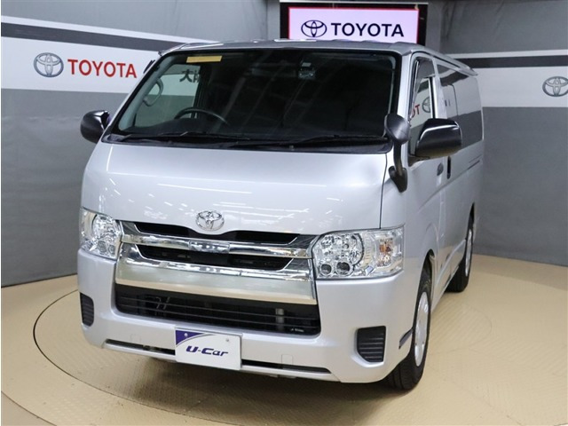 トヨタ ハイエースバン 