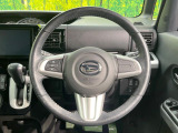 【純正革巻きステアリング】上質な革を使用することで、手にしっかり馴染みとても運転しやすいハンドルです♪