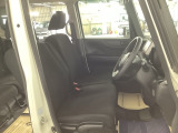 フィット性も良く、楽な運転姿勢を保てます。