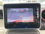 &rdquo;バックカメラを装備しています。サイドミラーだけでは見えにくい 車両真後ろの確認ができます。駐車をサポートします。&rdquo;