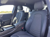 中古車だけではなく、新車も多岐にわたり、正規輸入車販売を行っております。全国選りすぐりの仕入ネットワークの中からあなたにピッタリのお車を探します!【お問い合わせ電話番号072-461-1411】