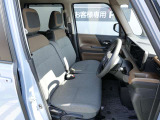 乗り降りしやすい運転席