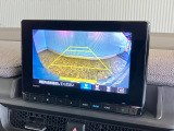 【バックカメラ】リバースにするだけで映ります、後方の安全確認や、狭い駐車場での車庫入れ、雨の日や夜間など視界の悪い時に便利です!安全にバックする為には欠かせない装備です。