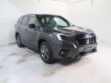 G-PARK旭川の展示場は屋根付きですので天気が悪くてもお好みのお車をご覧いただけます。