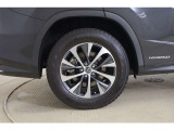 235/55R20