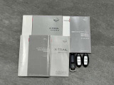 【インテリジェントキー】人気装備のインテリジェントキー付!荷物を持っている時や手が空いていない時に、持っているだけで鍵の開閉が出来ます♪純正エンジンスターター付