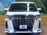 弊社では、全車『修復歴なし』のお車のみ取り扱っております。専任バイヤーによる厳選した仕入れの後、入庫後の車両チェックを行い、ネクステージが認定した高品質な中古車をご提供しております。
