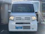 中古車といえど見た目はパリッと美しく!各種薬剤や研磨機器を使い分けてボディ細部までツヤツヤに仕上げます。ご購入時にはボディコーティング施工をセットでご注文がおすすめです♪